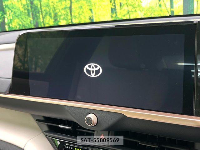 Toyota Crown Crossover 2023-02 7216507-2