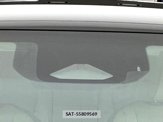 Toyota Crown Crossover 2023-02 7216507-4