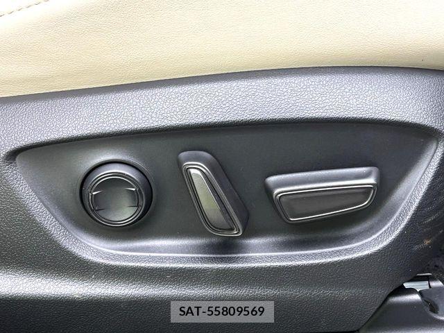 Toyota Crown Crossover 2023-02 7216507-7