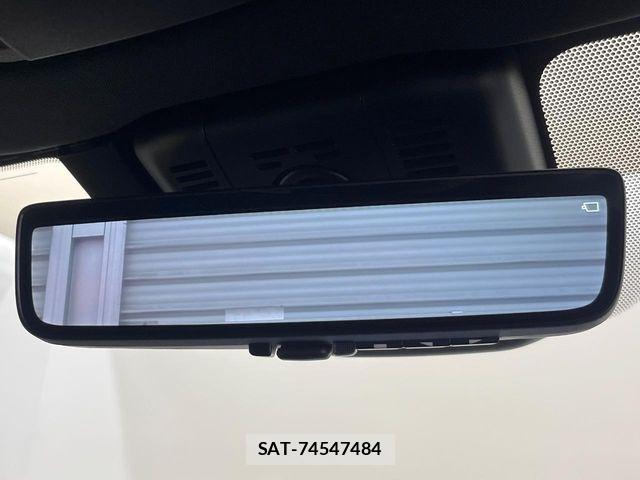 Toyota Crown Crossover 2023-09 7216523-3