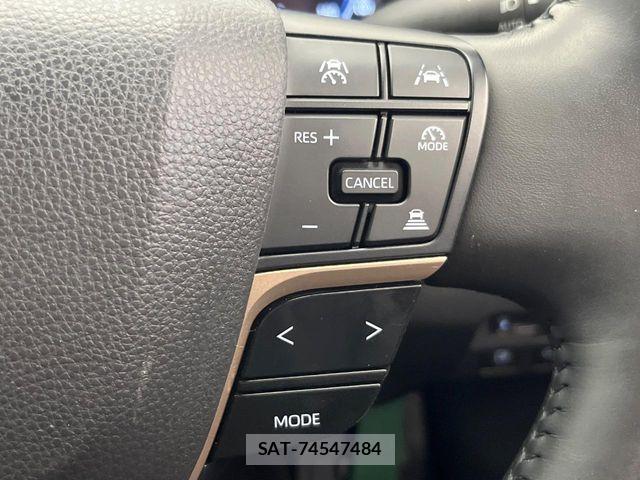 Toyota Crown Crossover 2023-09 7216523-8