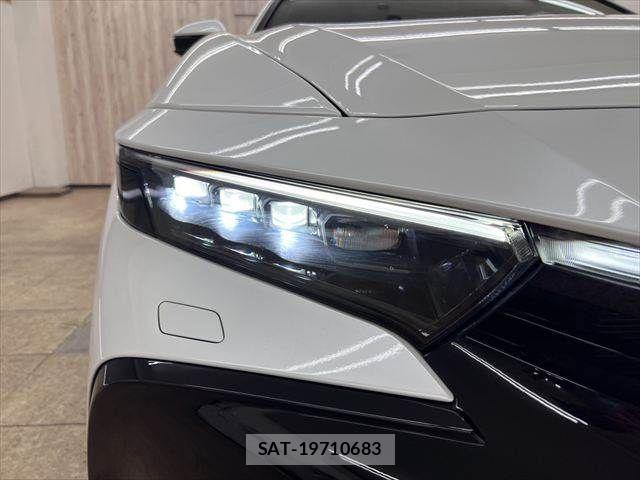 Toyota Crown Crossover 2023-01 7216505-27