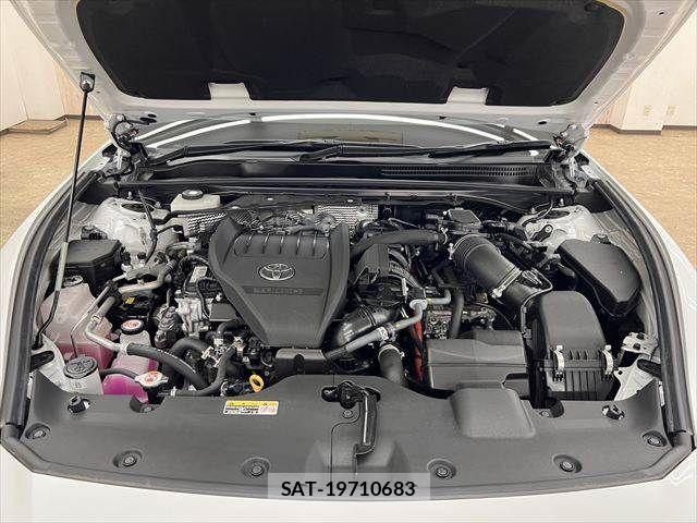 Toyota Crown Crossover 2023-01 7216505-28
