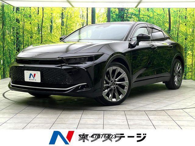 Toyota Crown Crossover 2023-04 7216520-0