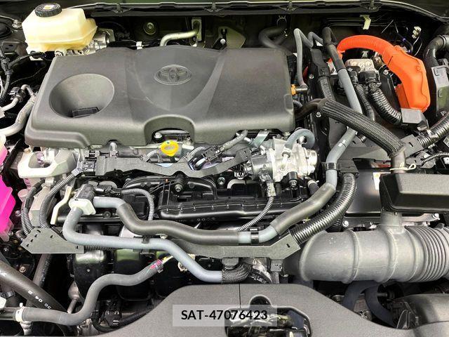 Toyota Crown Crossover 2023-04 7216520-17