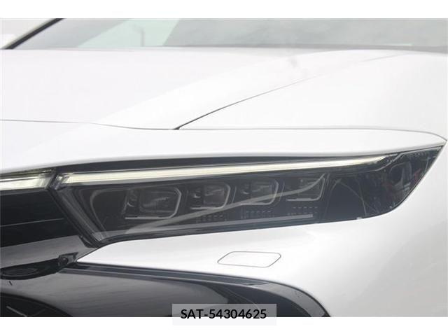 Toyota Crown Crossover 2023-02 7216509-11