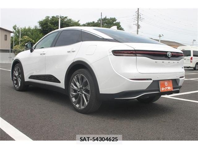 Toyota Crown Crossover 2023-02 7216509-14