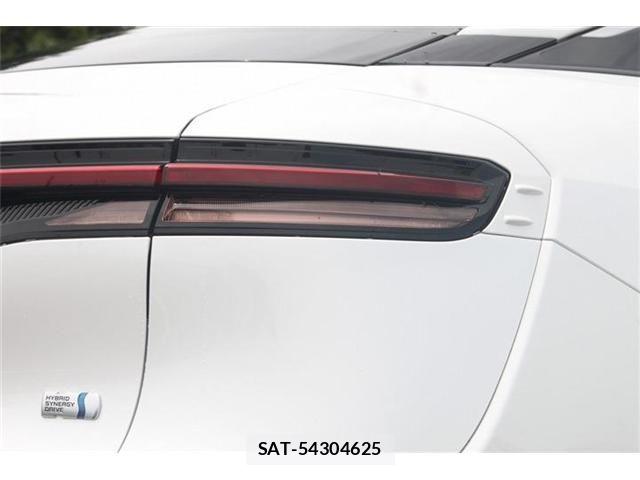 Toyota Crown Crossover 2023-02 7216509-17