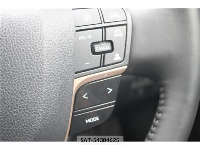 Toyota Crown Crossover 2023-02 7216509-5