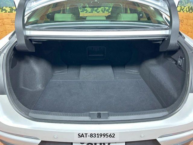 Toyota Crown Crossover 2022-10 7216496-10