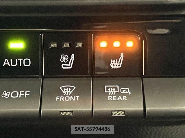 Toyota Crown Crossover 2023-07 7216529-18