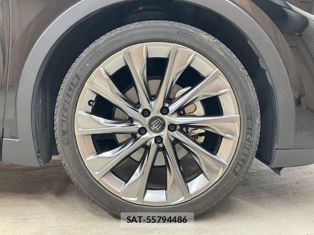 Toyota Crown Crossover 2023-07 7216529-25