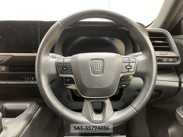 Toyota Crown Crossover 2023-07 7216529-27