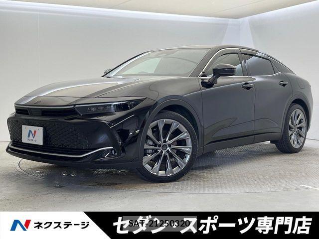 Toyota Crown Crossover 2023-10 7216525-0