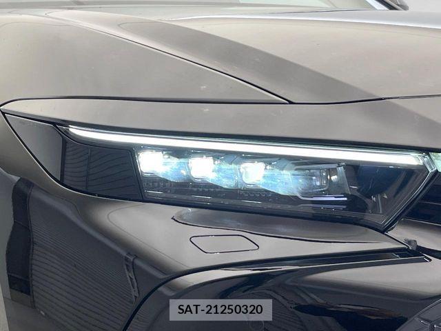 Toyota Crown Crossover 2023-10 7216525-12