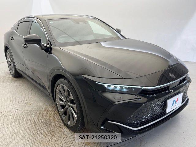 Toyota Crown Crossover 2023-10 7216525-16
