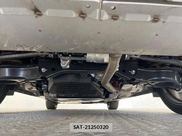 Toyota Crown Crossover 2023-10 7216525-19