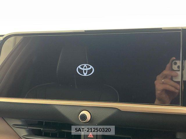 Toyota Crown Crossover 2023-10 7216525-2