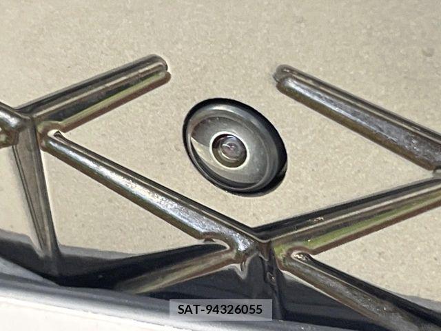 Toyota Crown Crossover 2023-06 7216512-19