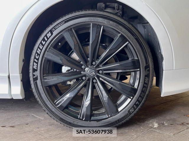 Toyota Crown Crossover 2023-08 7216524-13