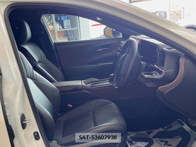 Toyota Crown Crossover 2023-08 7216524-8