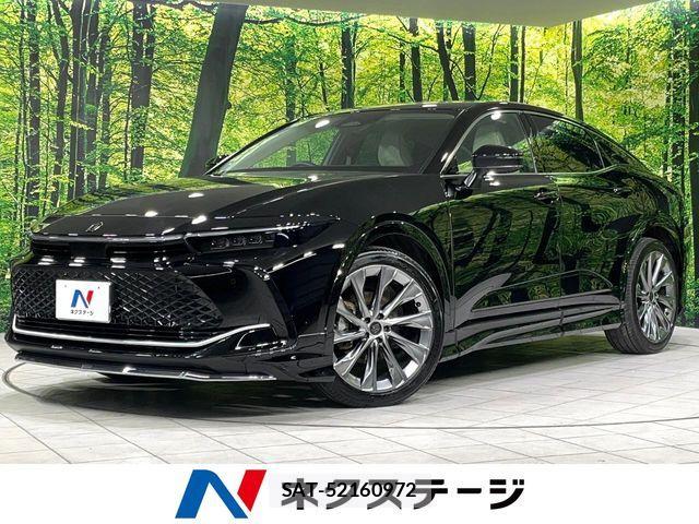Toyota Crown Crossover 2023-06 7216510-0