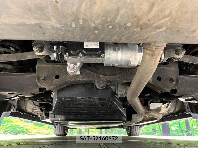Toyota Crown Crossover 2023-06 7216510-19