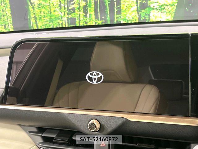 Toyota Crown Crossover 2023-06 7216510-5