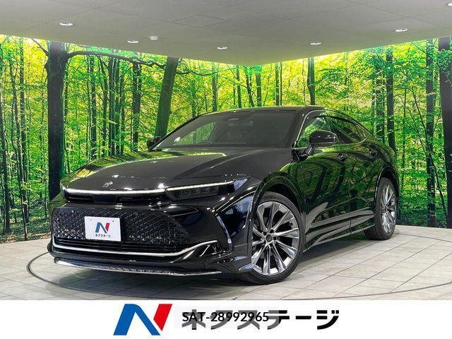 Toyota Crown Crossover 2023-06 7216519-0