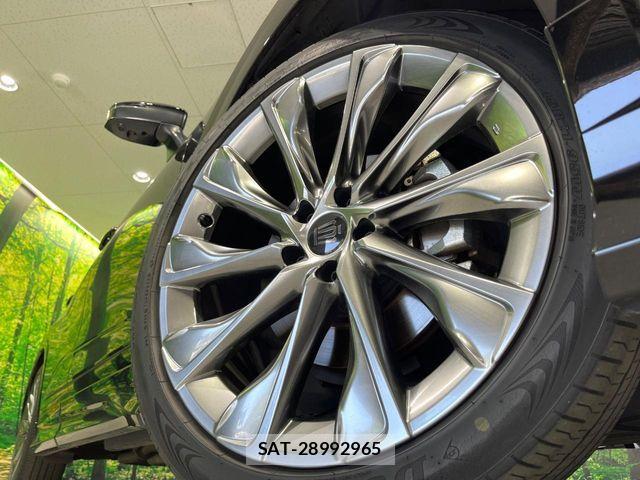 Toyota Crown Crossover 2023-06 7216519-12