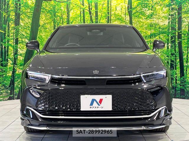 Toyota Crown Crossover 2023-06 7216519-13