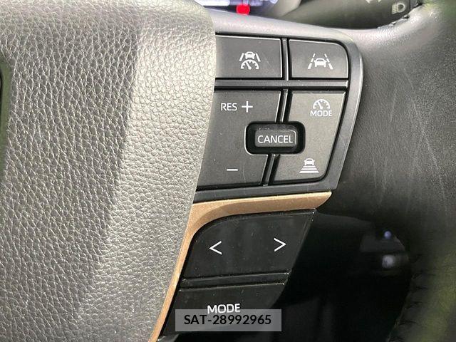 Toyota Crown Crossover 2023-06 7216519-6