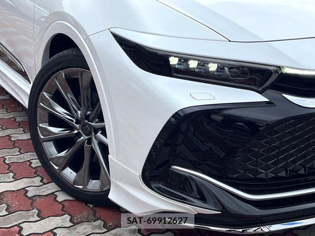 Toyota Crown Crossover 2023-09 7216521-12