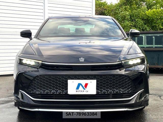 Toyota Crown Crossover 2022-12 7216500-13