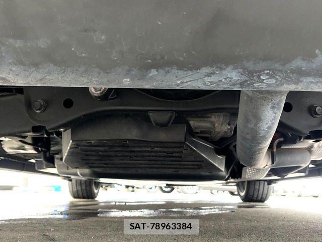Toyota Crown Crossover 2022-12 7216500-18