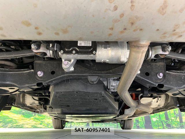 Toyota Crown Crossover 2023-06 7250256-18
