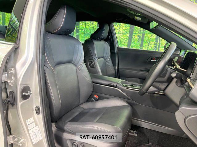 Toyota Crown Crossover 2023-06 7250256-7