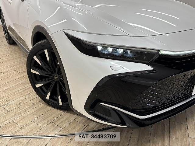 Toyota Crown Crossover 2022-12 7250242-19