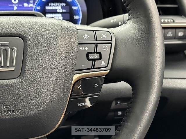 Toyota Crown Crossover 2022-12 7250242-6