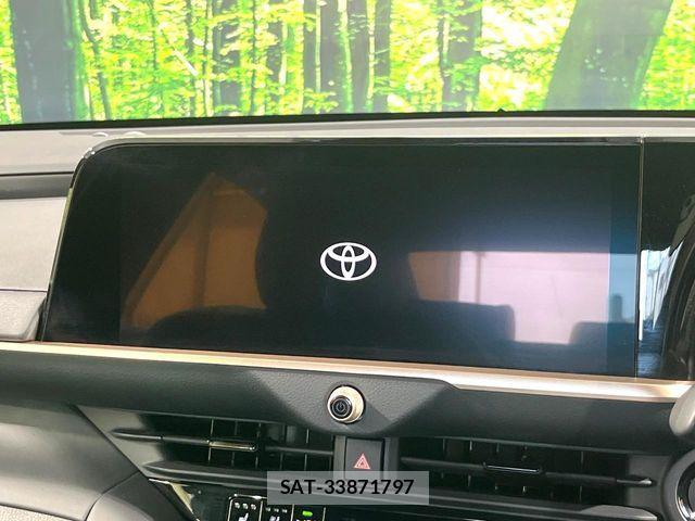 Toyota Crown Crossover 2023-05 7250246-2