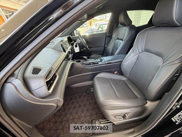 Toyota Crown Crossover 2023-06 7250253-17