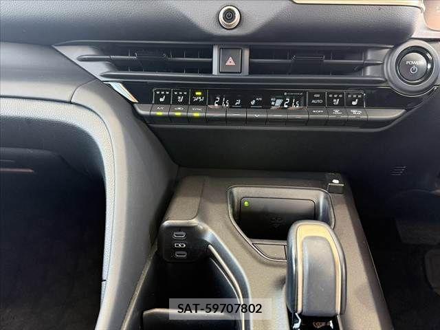 Toyota Crown Crossover 2023-06 7250253-21