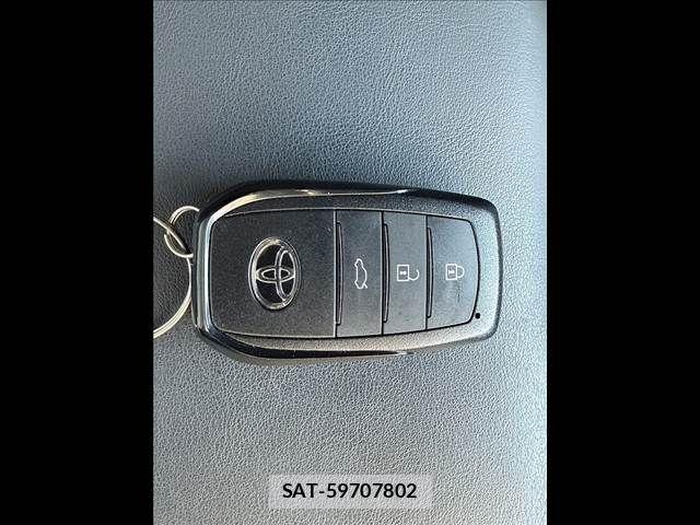Toyota Crown Crossover 2023-06 7250253-27