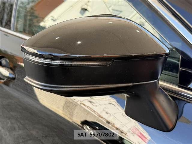 Toyota Crown Crossover 2023-06 7250253-28