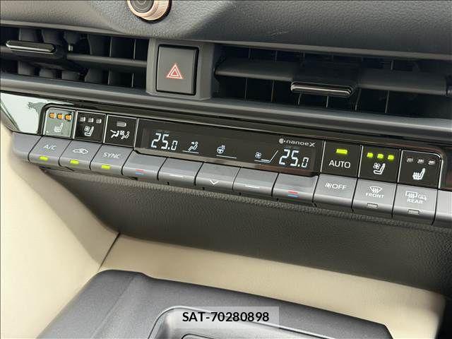 Toyota Crown Crossover 2023-04 7250252-12