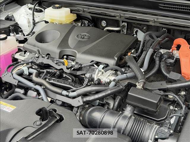 Toyota Crown Crossover 2023-04 7250252-19