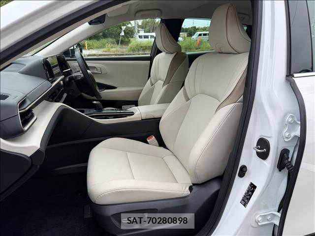 Toyota Crown Crossover 2023-04 7250252-24