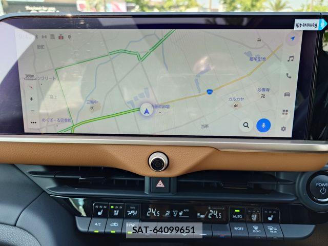 Toyota Crown Crossover 2022-10 7250249-16