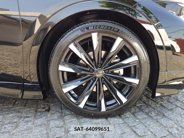 Toyota Crown Crossover 2022-10 7250249-7