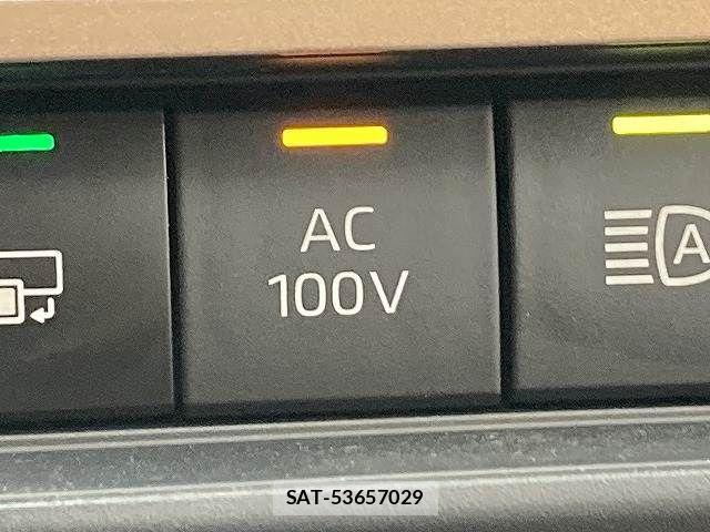 Toyota Crown Crossover 2023-04 7250247-11